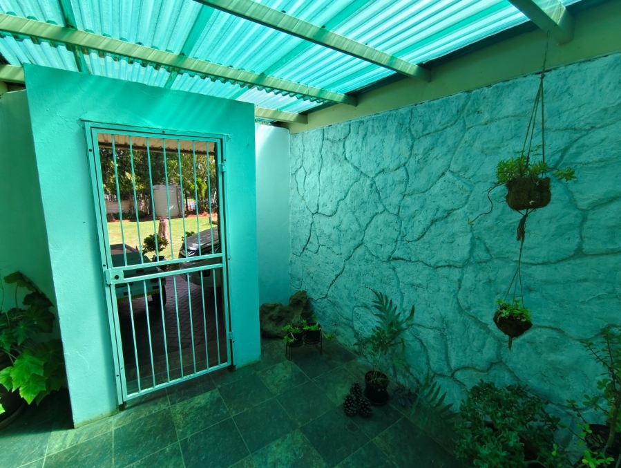 3 Bedroom Property for Sale in Pellissier Free State